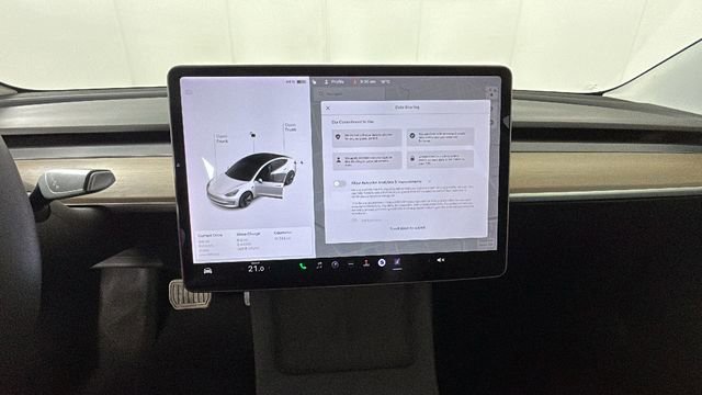 Used 2021 Tesla Model 3 Standard Range Plus RWD image 19