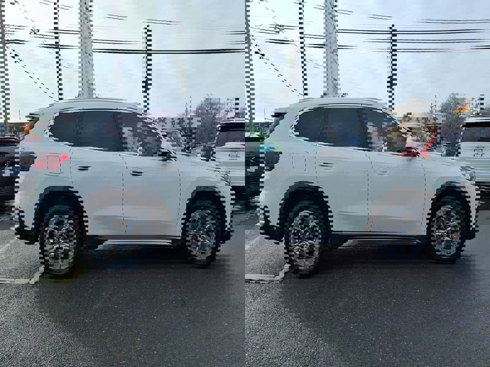 Used 2025 BMW X1 xDrive28i image 4