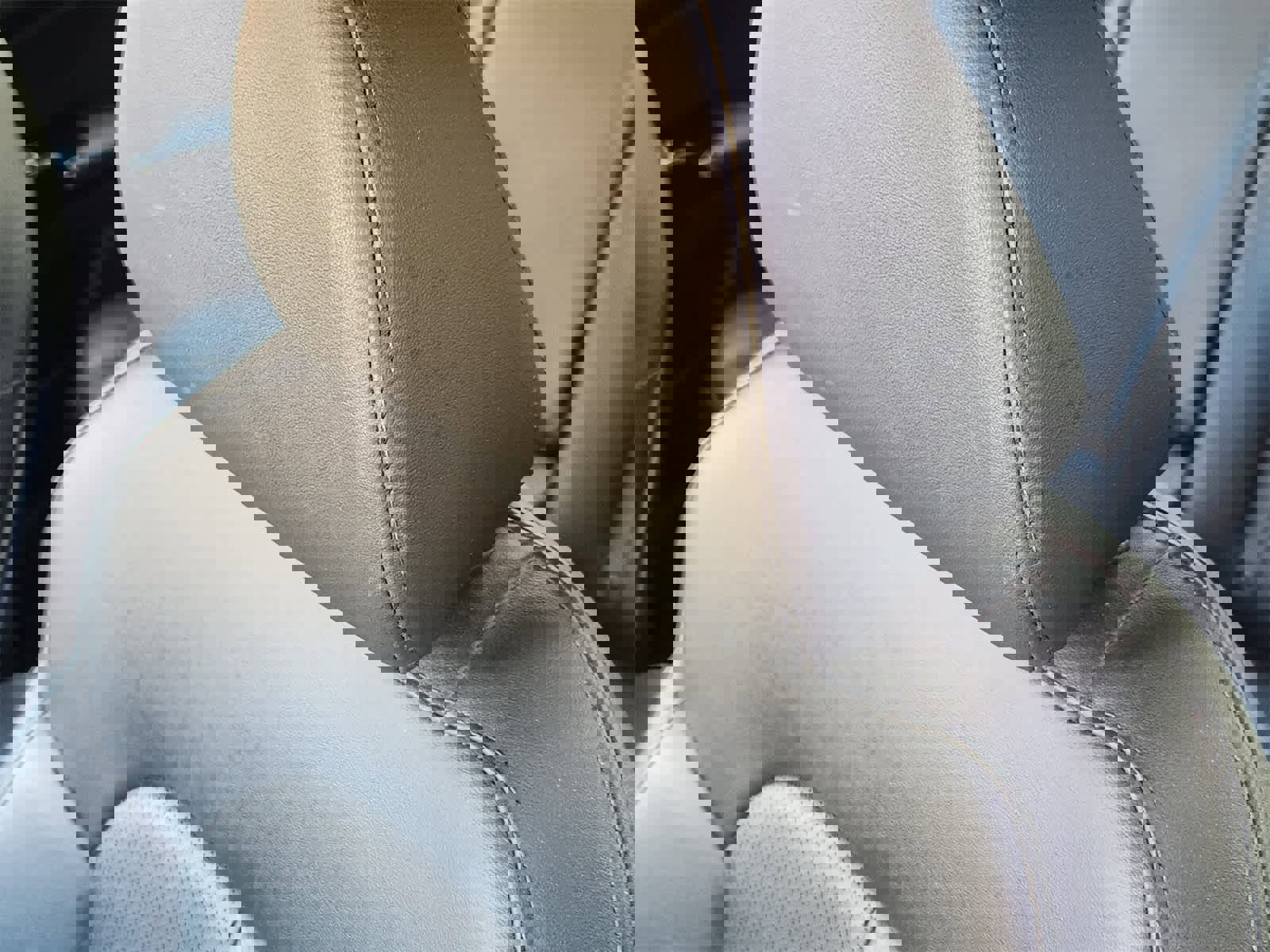 Used 2023 Kia K5 EX image 14