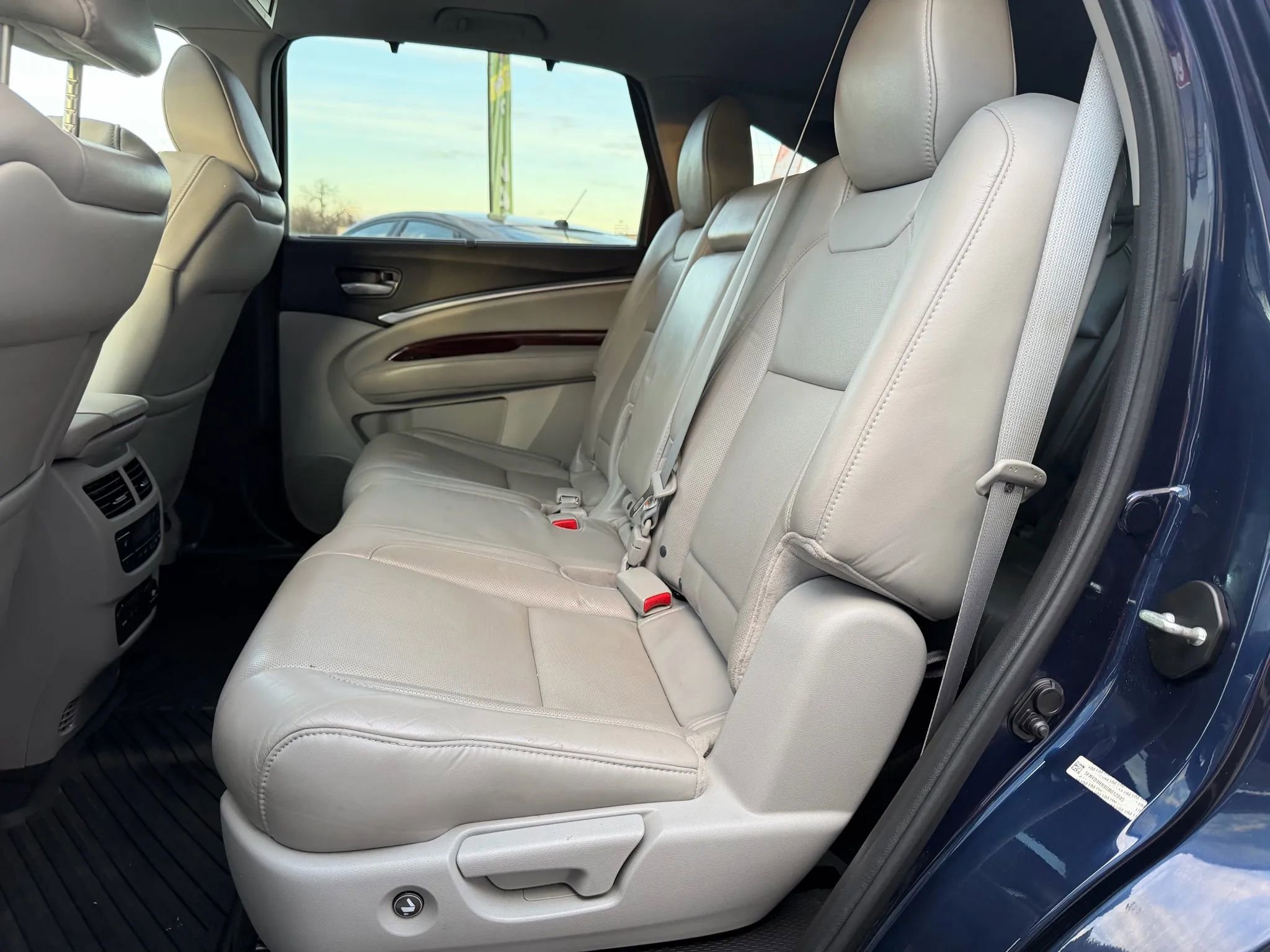 Used 2016 Acura MDX SH-AWD image 11