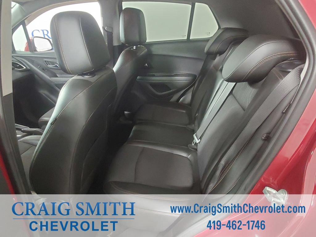 Used 2019 Chevrolet Trax LT w/ LT Convenience Package AWD/4WD image 12