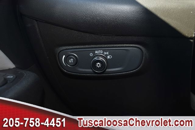 Used 2020 Chevrolet Equinox LS w/ LS Convenience Package image 36