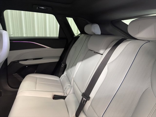 Certified 2024 Cadillac Lyriq Luxury RWD image 12