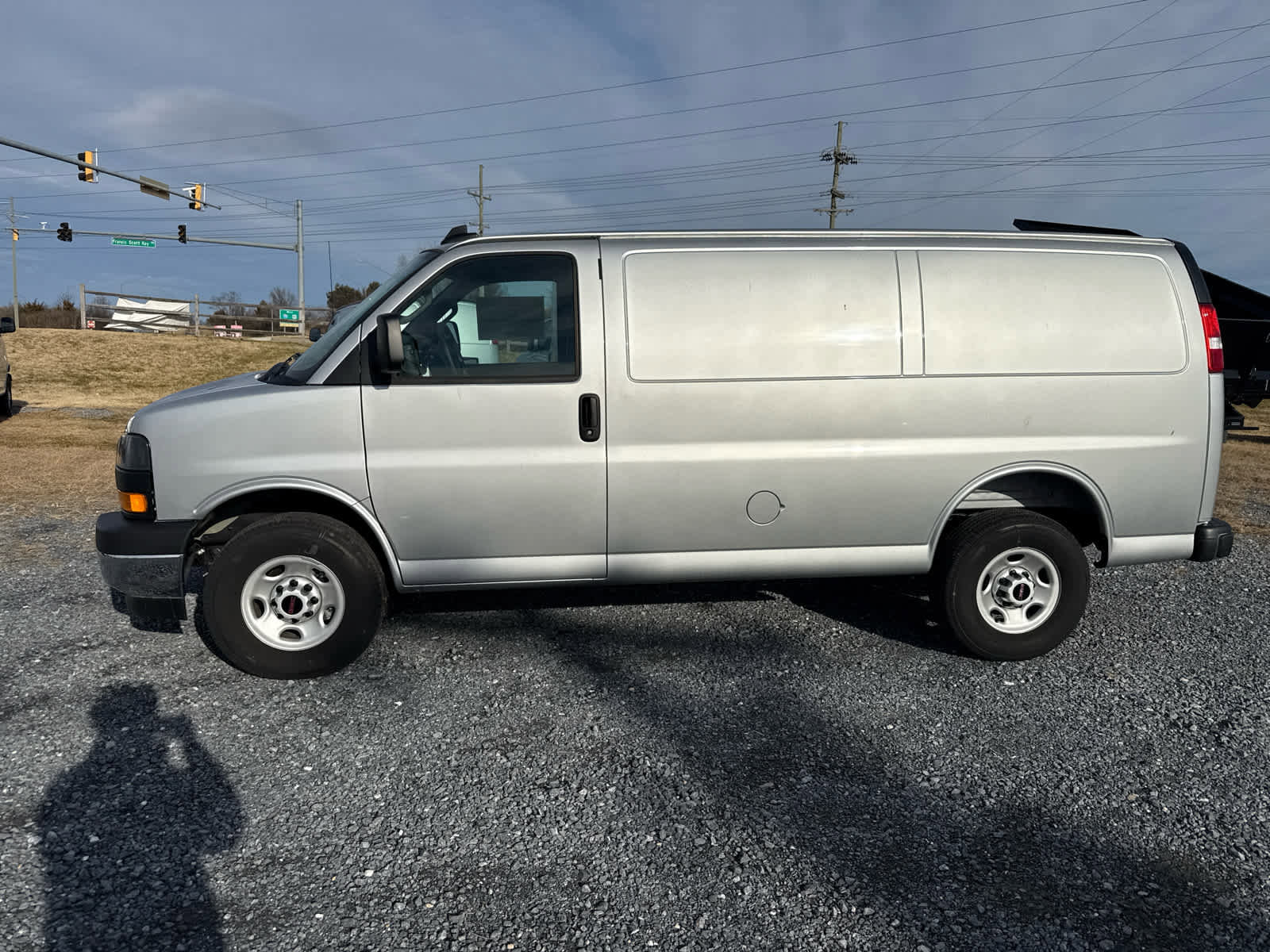 New 2025 GMC Savana 2500 w/ Driver Convenience Package image 2