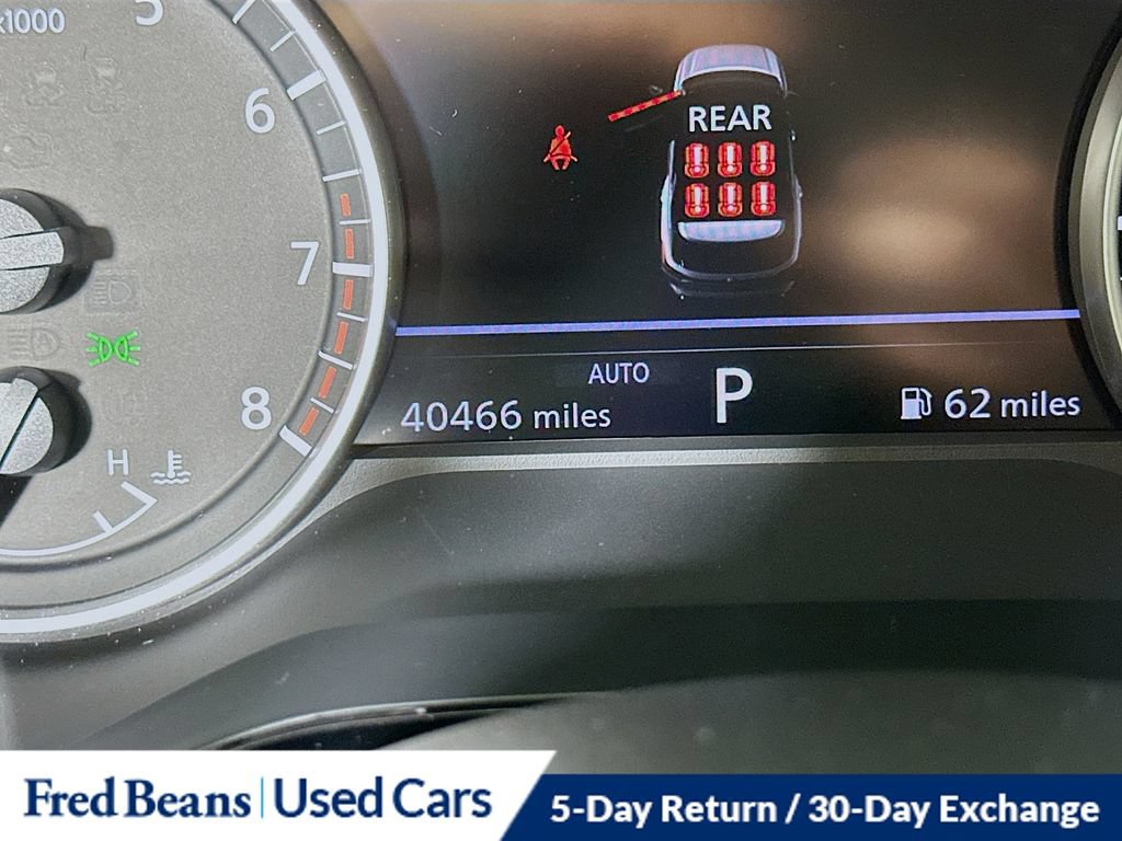 Used 2024 Nissan Pathfinder SV AWD/4WD image 17