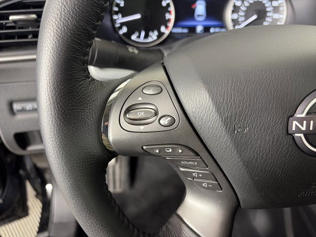 Certified 2024 Nissan Murano SV w/ SV Midnight Edition Package image 27
