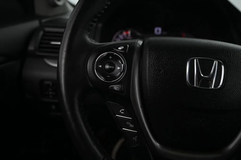 Used 2017 Honda Pilot EX-L image 23