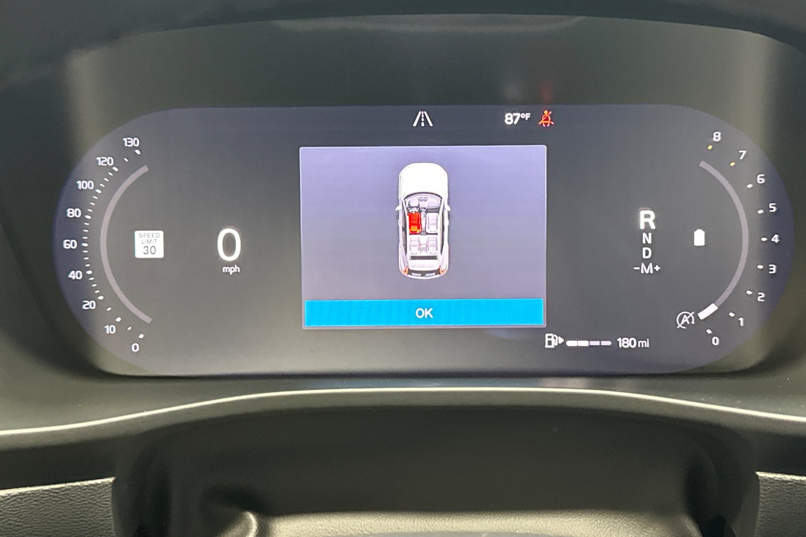 Certified 2025 Volvo XC40 B5 Ultra AWD/4WD image 28