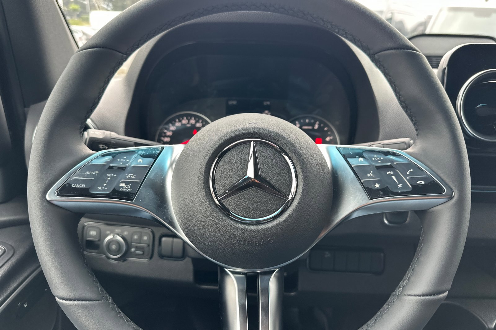 New 2026 Mercedes-Benz Sprinter 2500 image 23