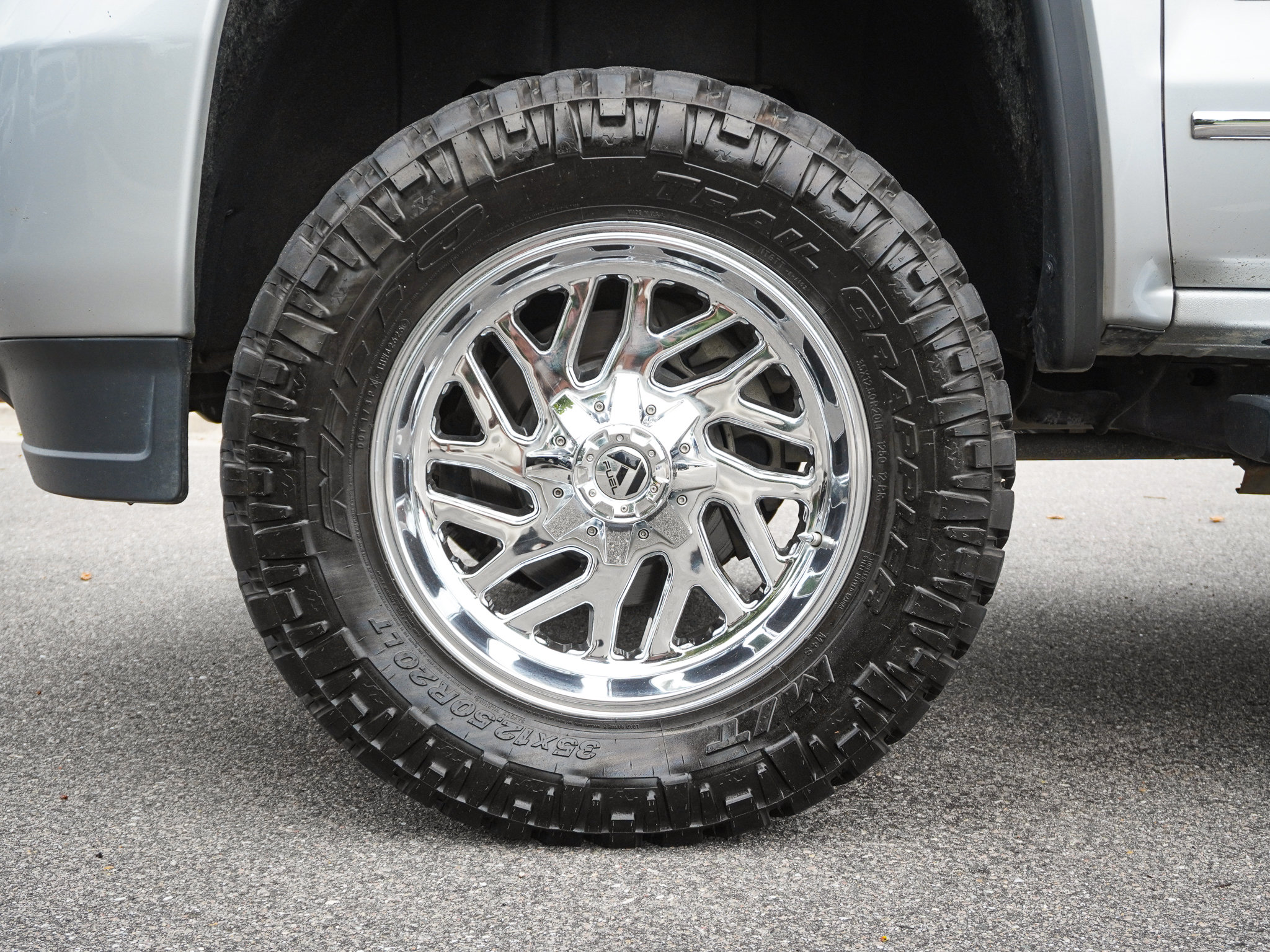 Used 2019 GMC Sierra 2500 Denali w/ Duramax Plus Package AWD/4WD image 15