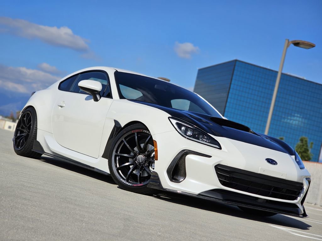 Used 2022 Subaru BRZ Limited RWD image 1