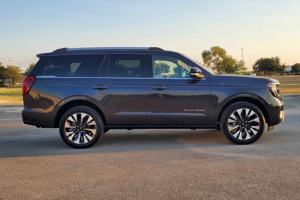 New 2025 Ford Expedition Platinum w/ Driver's Package AWD/4WD image 5
