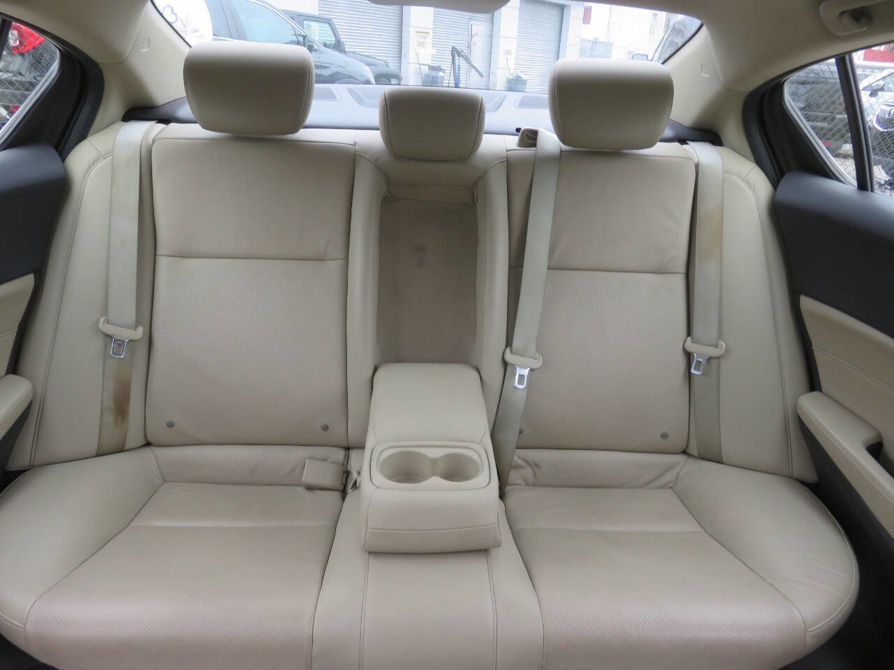 Used 2015 Acura ILX w/ Technology Package FWD image 22