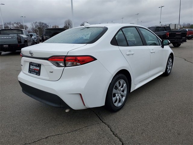 Used 2024 Toyota Corolla LE image 6