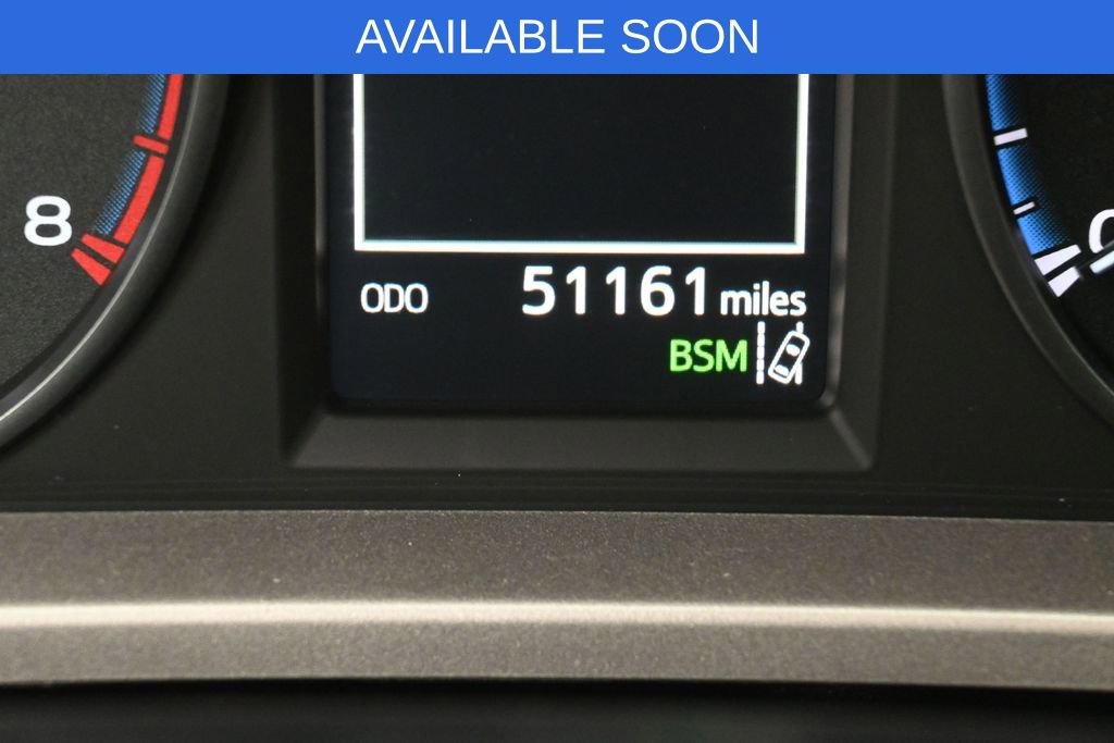 Used 2018 Toyota RAV4 XLE w/ Plus Extra Value Package AWD/4WD image 18