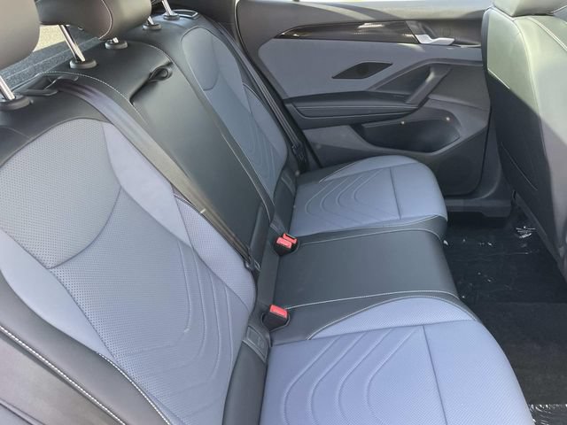 New 2026 Volkswagen Tiguan SE R-Line FWD image 26