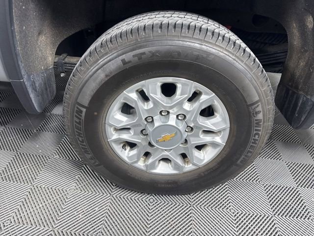 Used 2024 Chevrolet Silverado 2500 LT w/ All Star Edition image 9