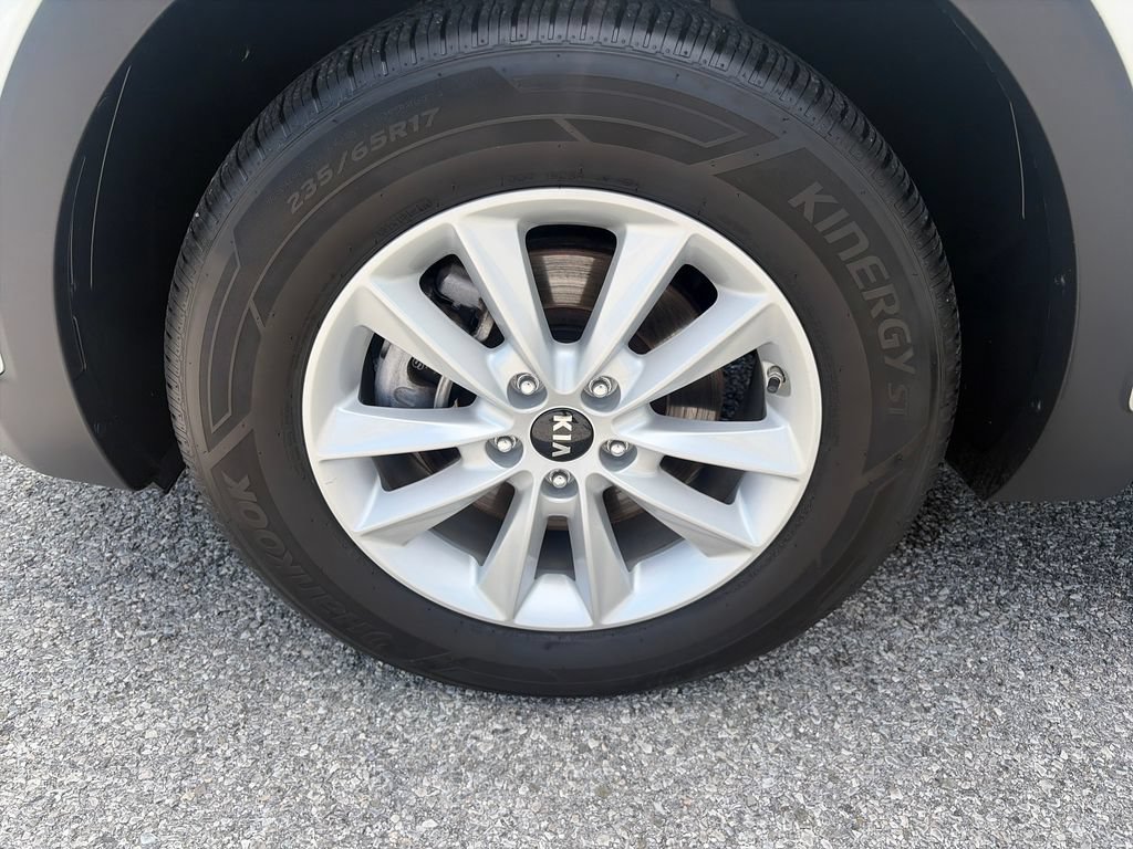 Used 2020 Kia Sorento L FWD image 26