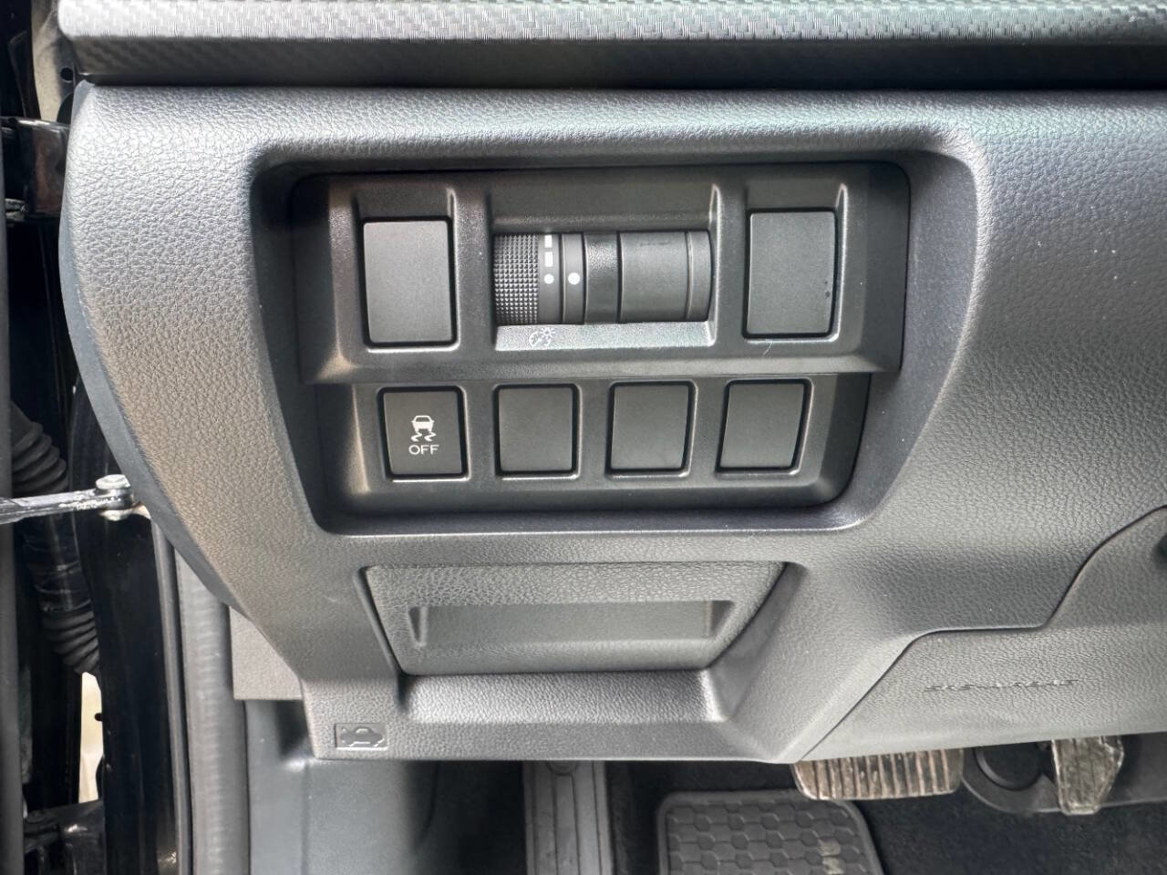 Used 2020 Subaru Impreza 2.0i image 8