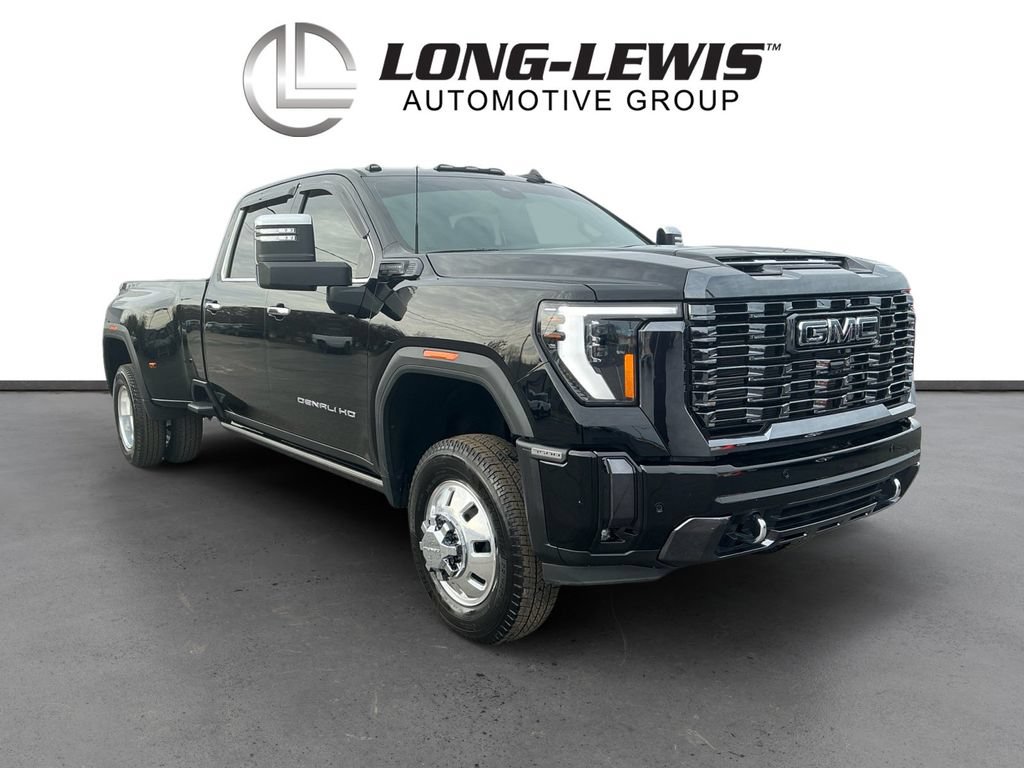Used 2024 GMC Sierra 3500 Denali Ultimate AWD/4WD image 10