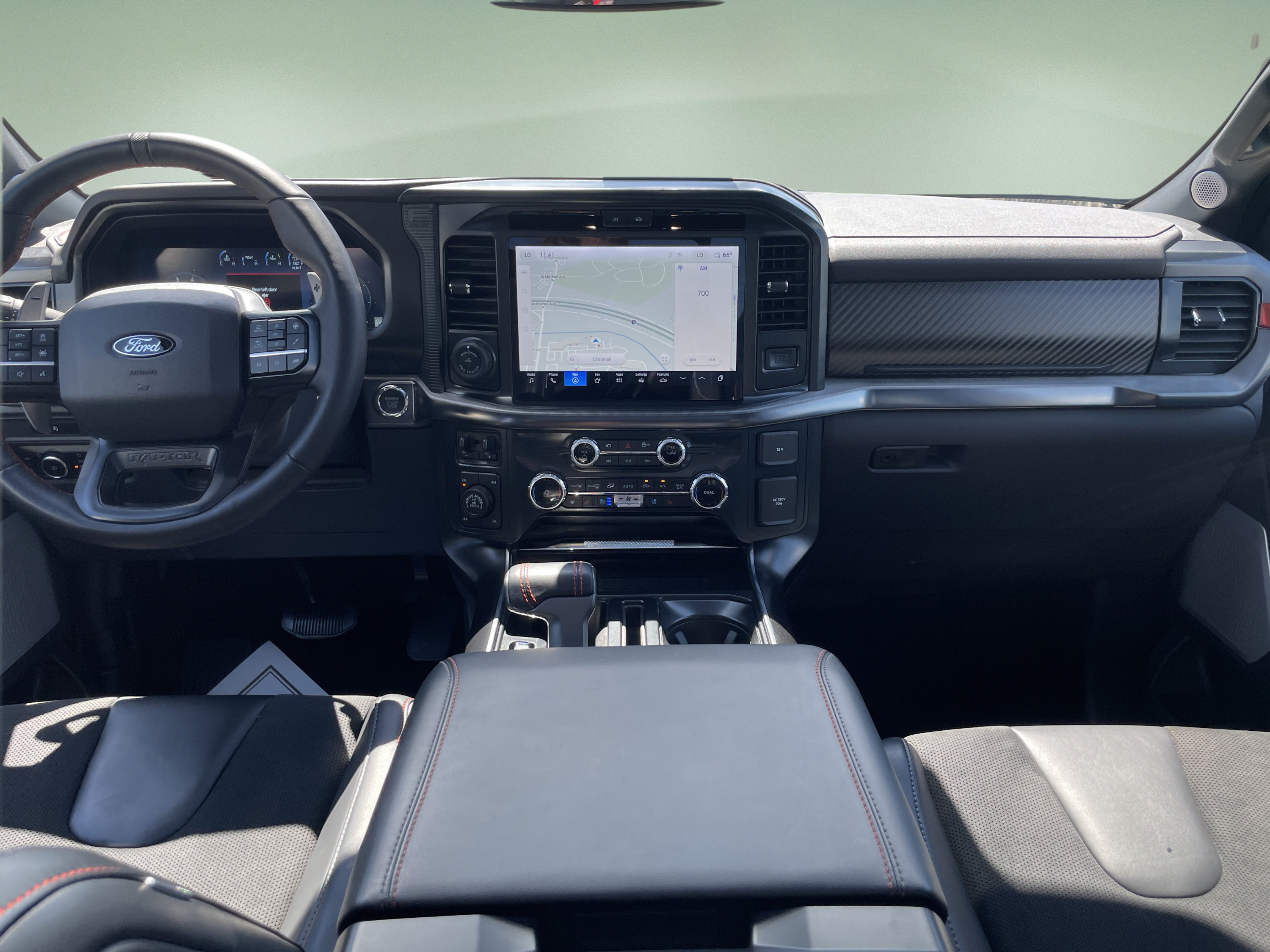 Used 2025 Ford F150 Raptor AWD/4WD image 36