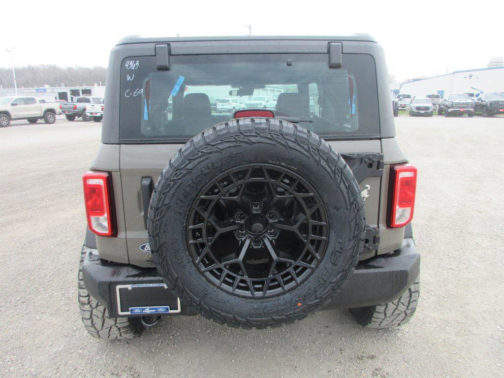 New 2026 Ford Bronco 2-Door image 5