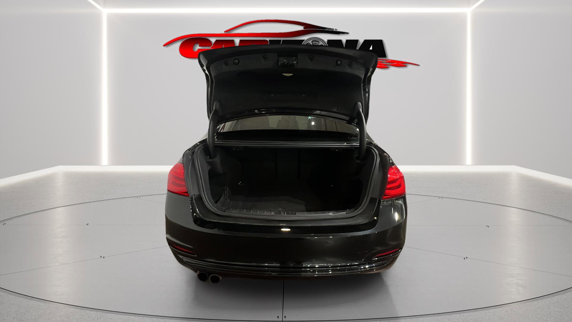 Used 2018 BMW 330i xDrive Sedan image 22