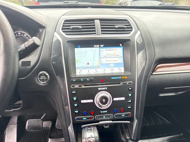 Used 2018 Ford Explorer Platinum AWD/4WD image 24