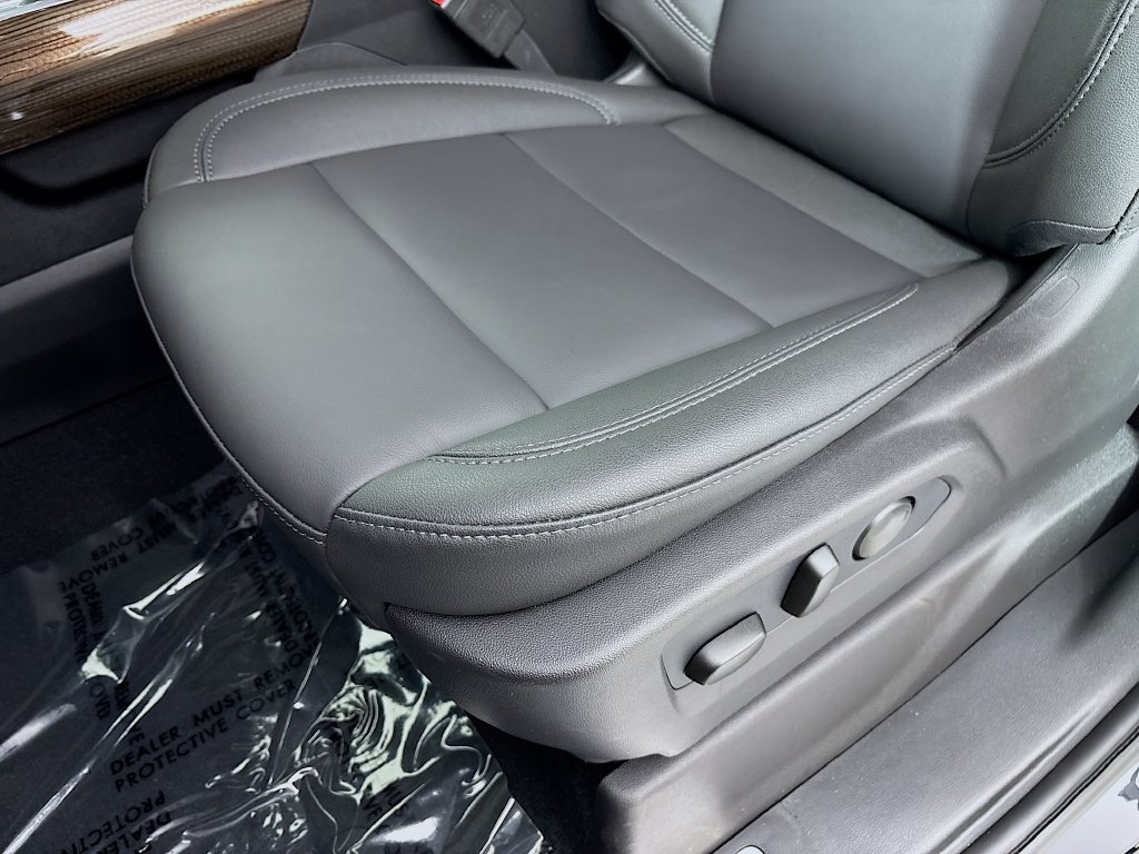 New 2026 Chevrolet Silverado 1500 RST w/ Safety Package AWD/4WD image 19