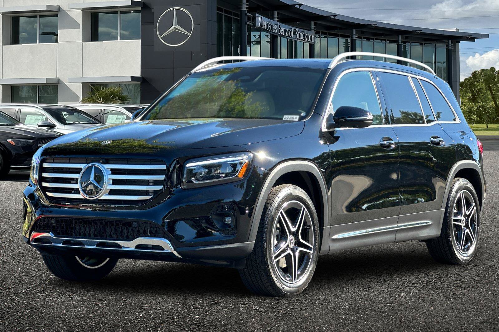 New 2026 Mercedes-Benz GLB 250 4MATIC image 8