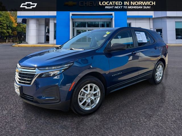 Certified 2022 Chevrolet Equinox LS w/ LS Convenience Package FWD image 1