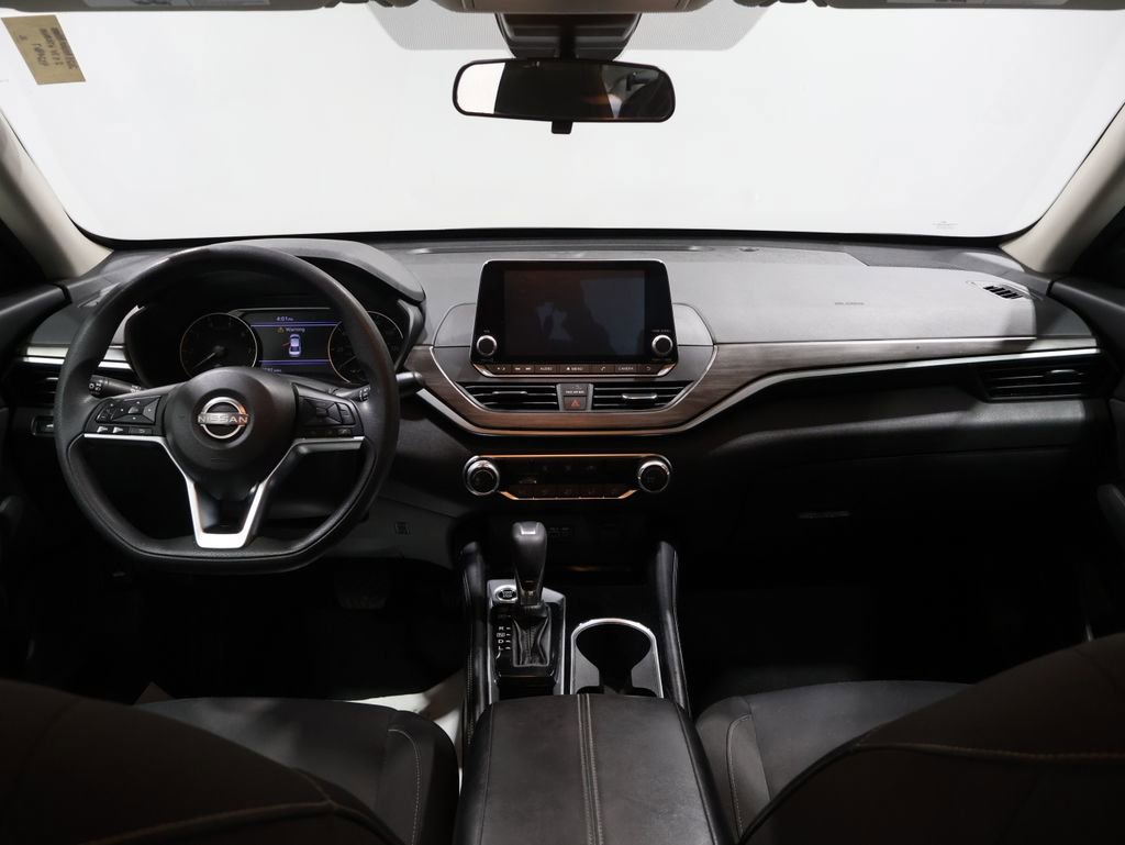 Used 2023 Nissan Altima 2.5 SV image 17