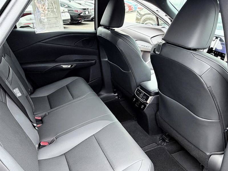 Used 2023 Lexus RX 350 Premium w/ Cold Area Package FWD image 19