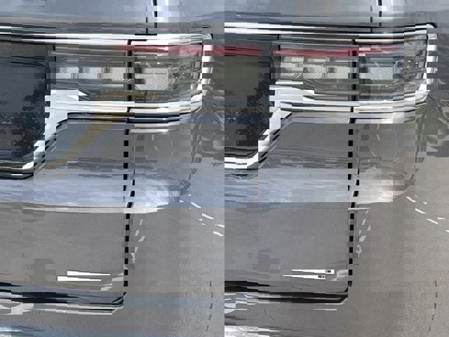 Used 2024 Jeep Grand Wagoneer L Series III image 6