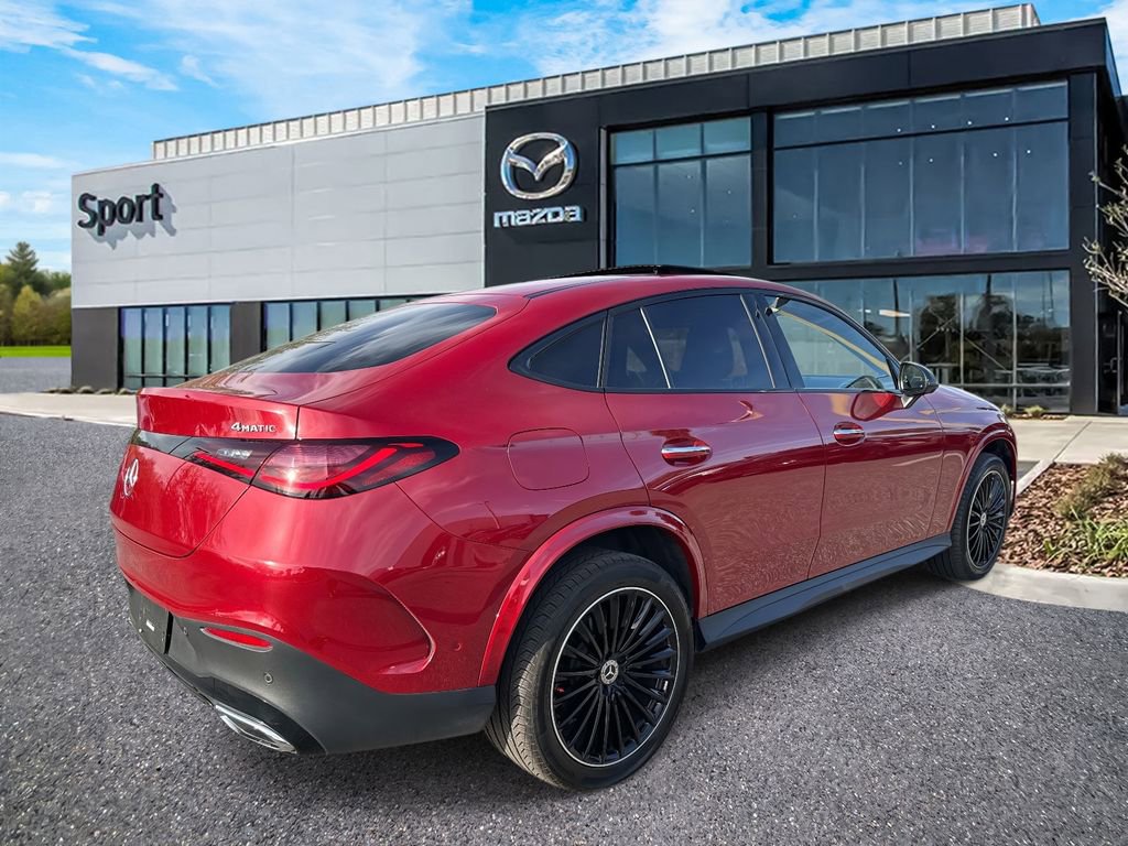 Used 2024 Mercedes-Benz GLC 300 4MATIC image 3