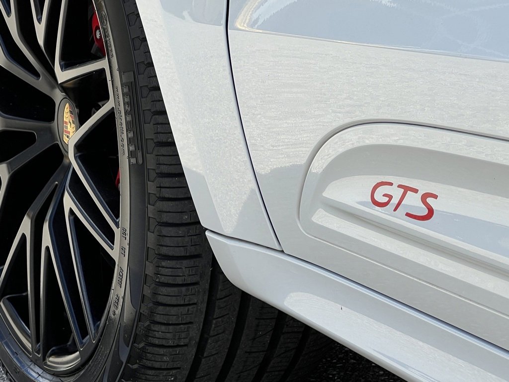 Used 2022 Porsche Macan GTS w/ Premium Package Plus image 9