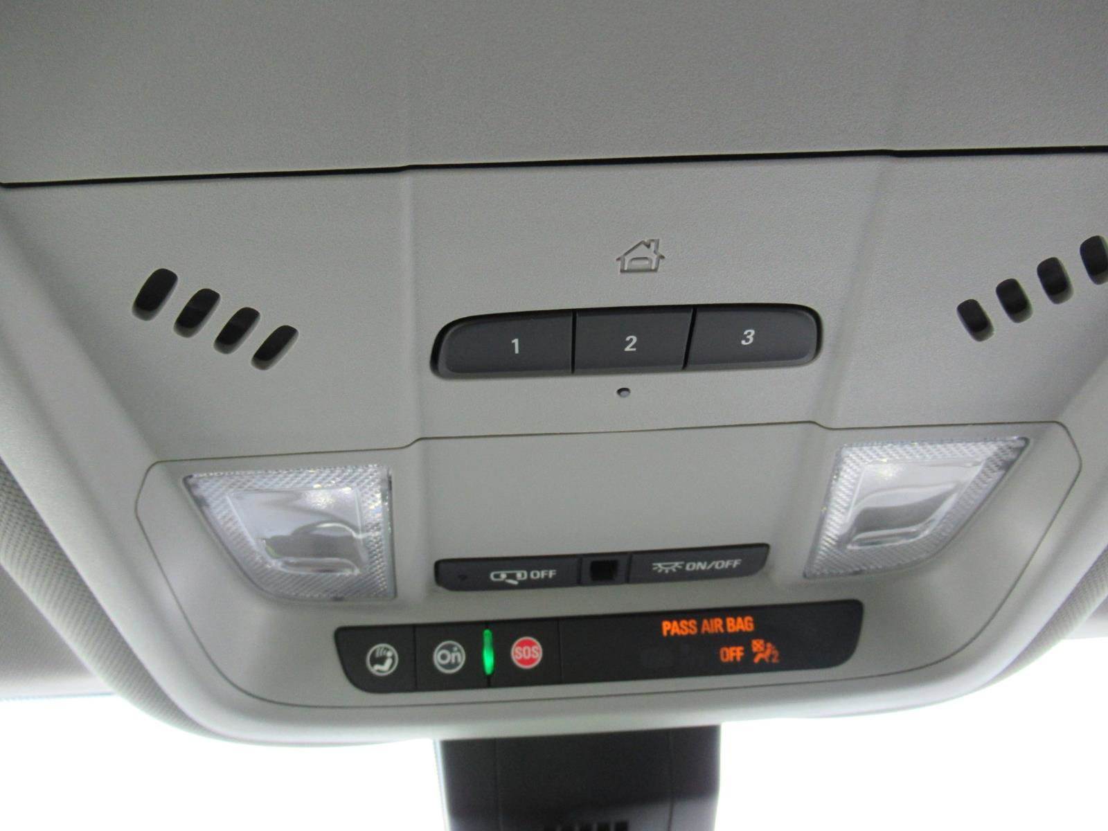 Used 2024 GMC Terrain SLT w/ Infotainment Package II AWD/4WD image 28
