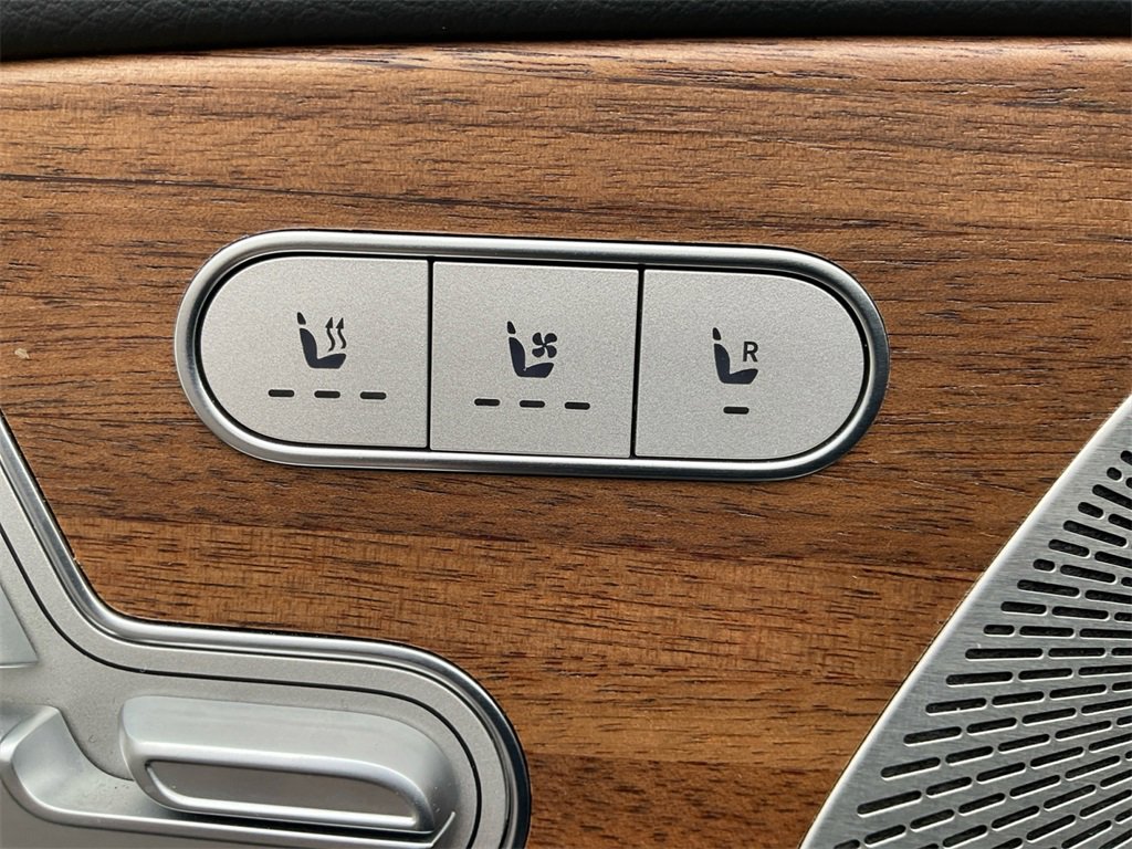 Used 2025 Mercedes-Benz GLE 350 4MATIC image 25