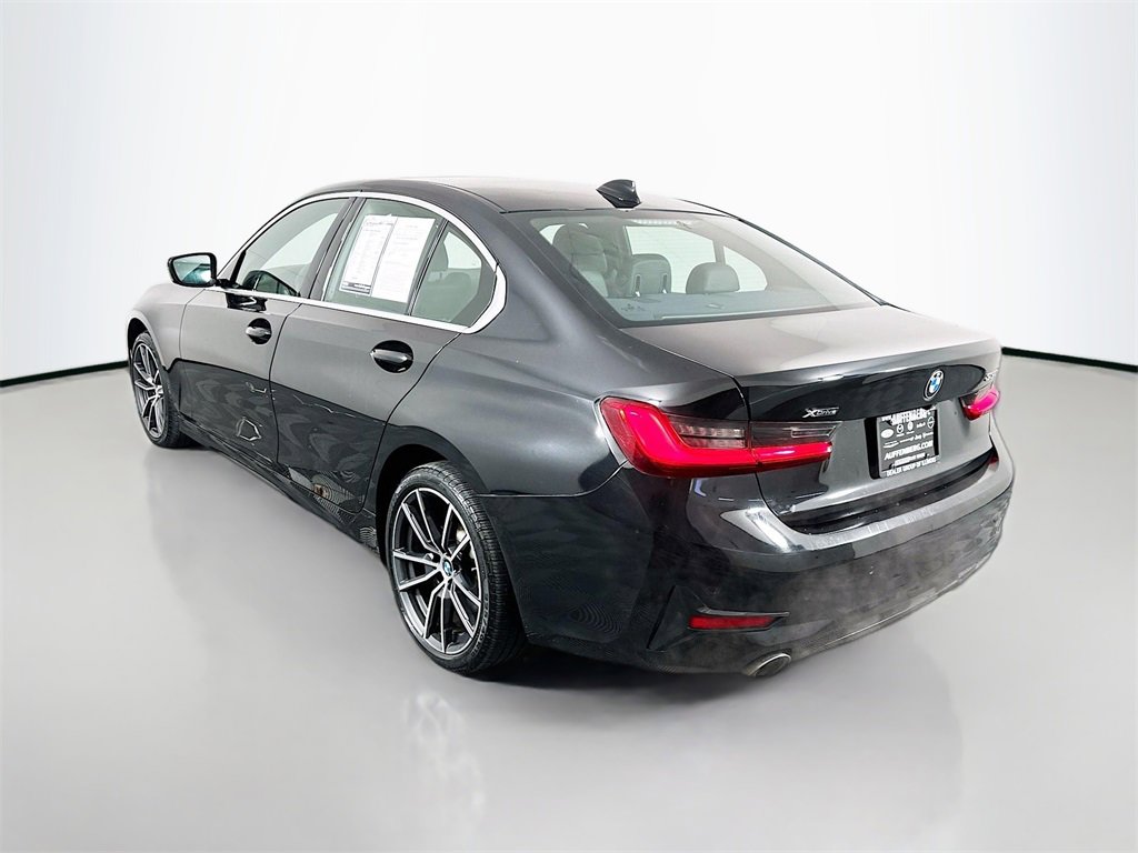 Used 2020 BMW 330i xDrive Sedan w/ Convenience Package image 5