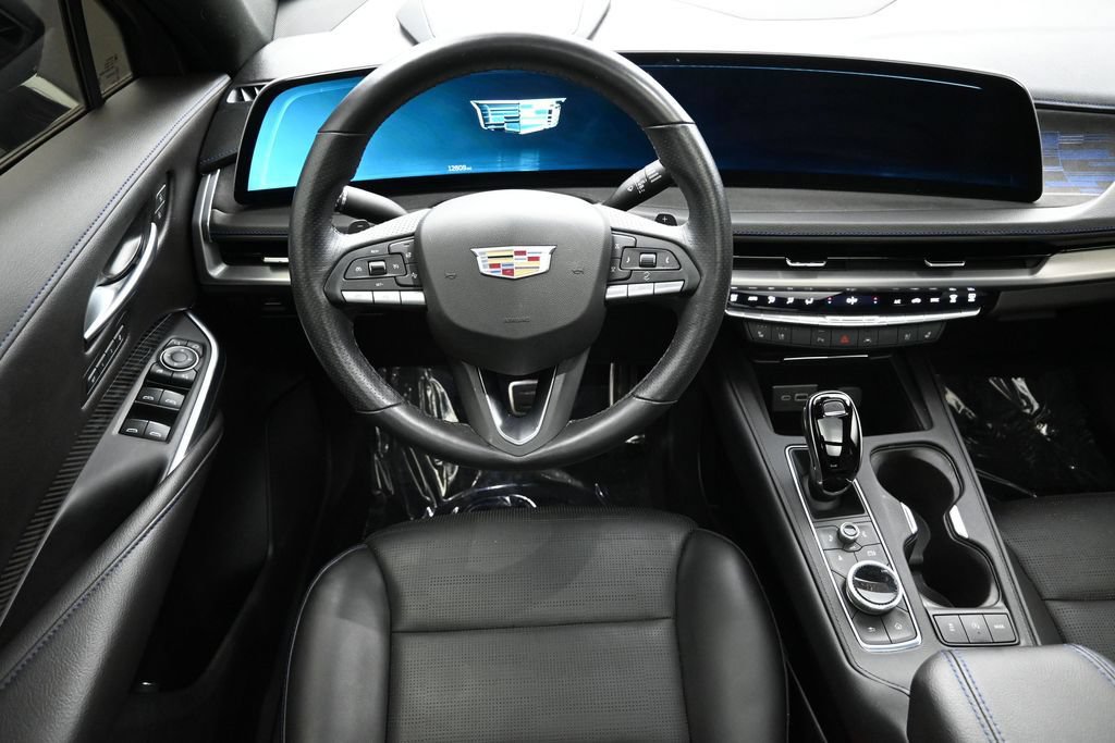 Certified 2024 Cadillac XT4 Sport AWD/4WD image 12