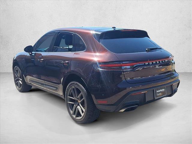 Used 2023 Porsche Macan AWD/4WD image 8