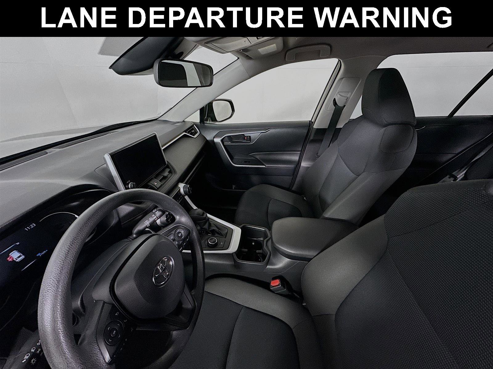 Certified 2025 Toyota RAV4 LE AWD/4WD image 5