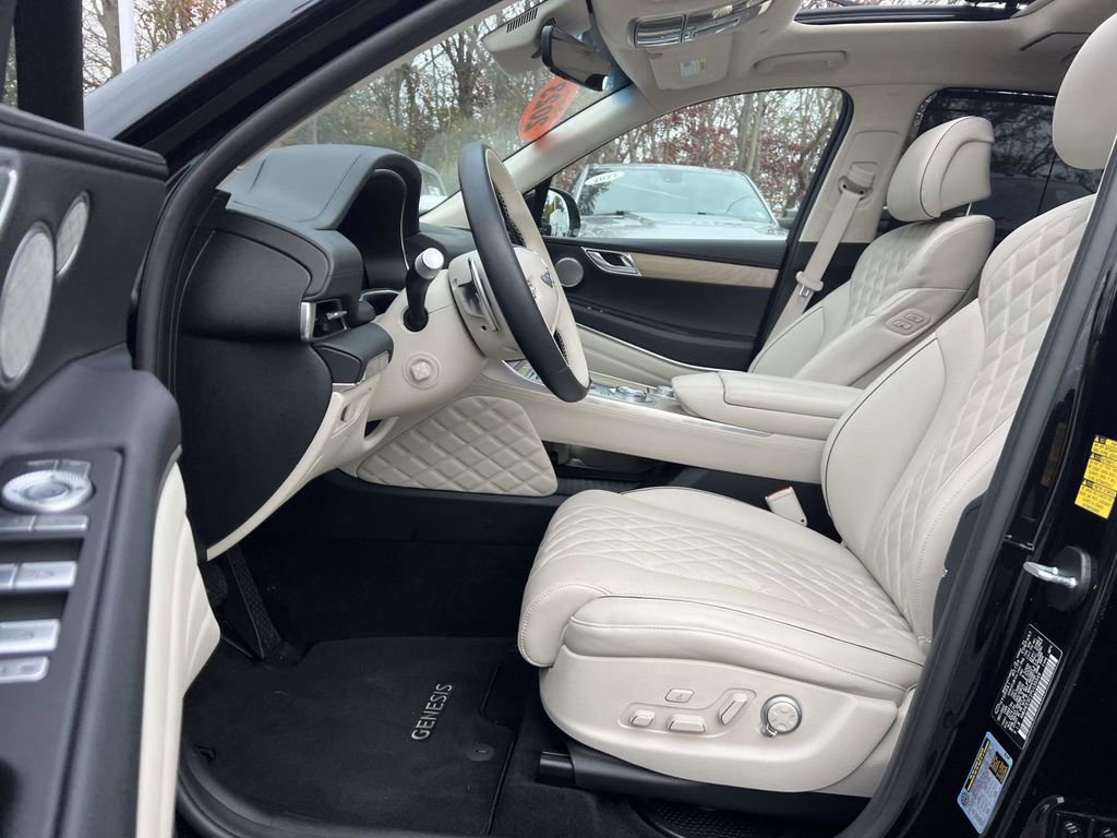 Used 2023 Genesis GV80 3.5T image 11