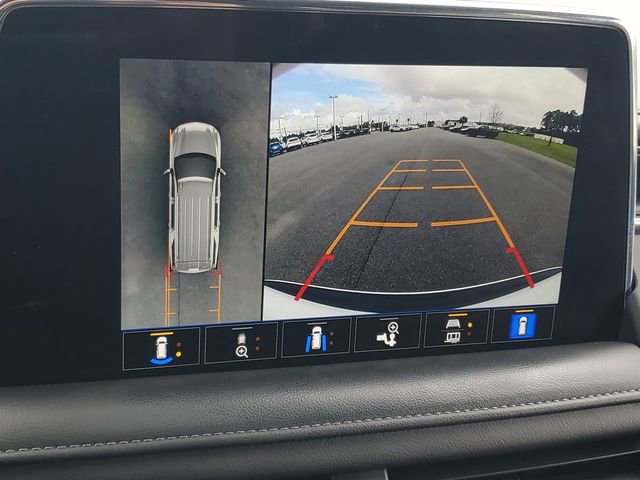 Used 2022 Chevrolet Tahoe Z71 w/ Luxury Package image 18