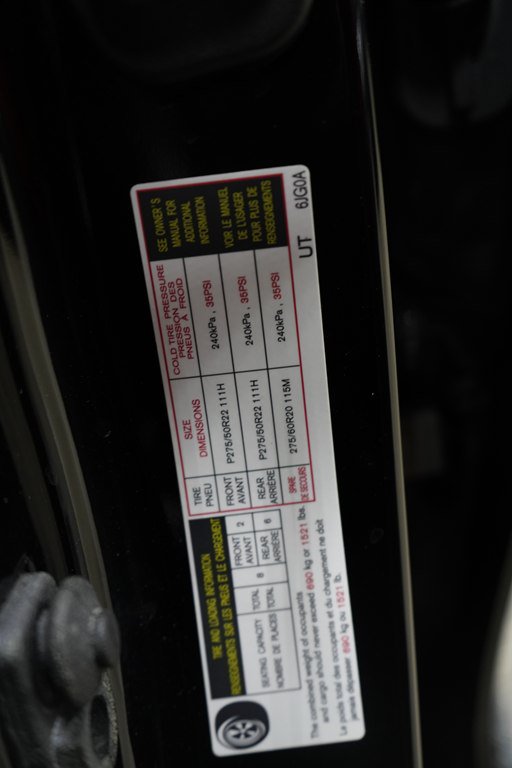 Used 2020 Nissan Armada Platinum RWD image 39