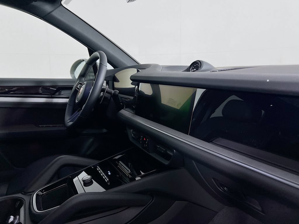 New 2026 Porsche Cayenne S AWD/4WD image 31