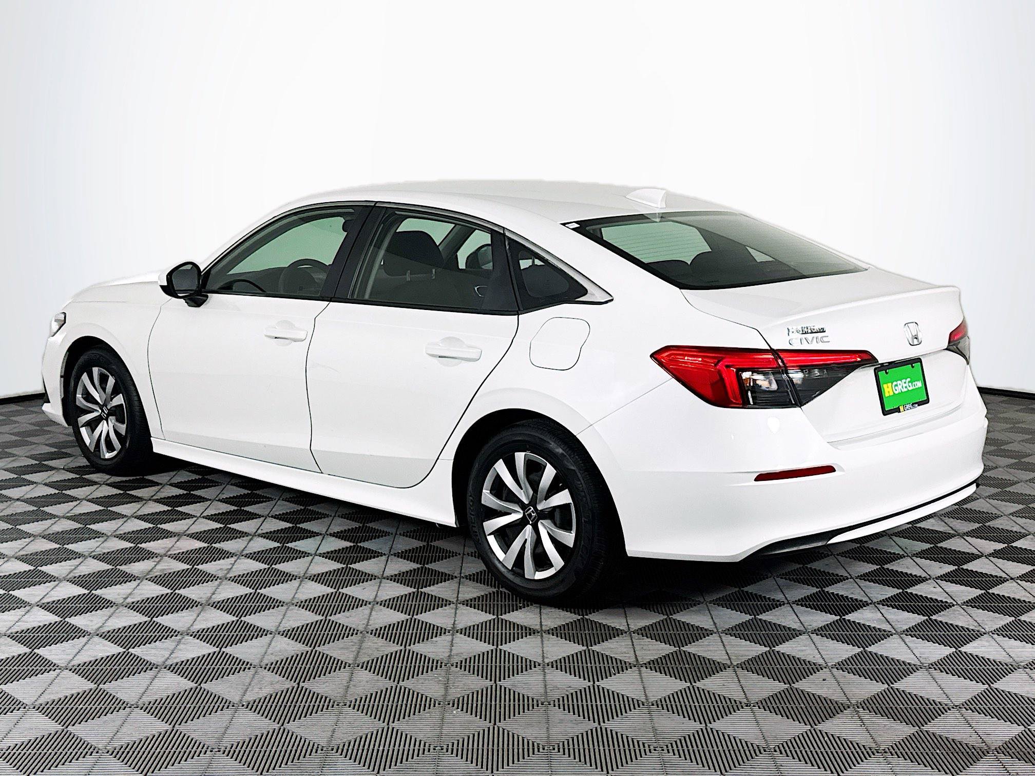 Used 2024 Honda Civic LX image 6