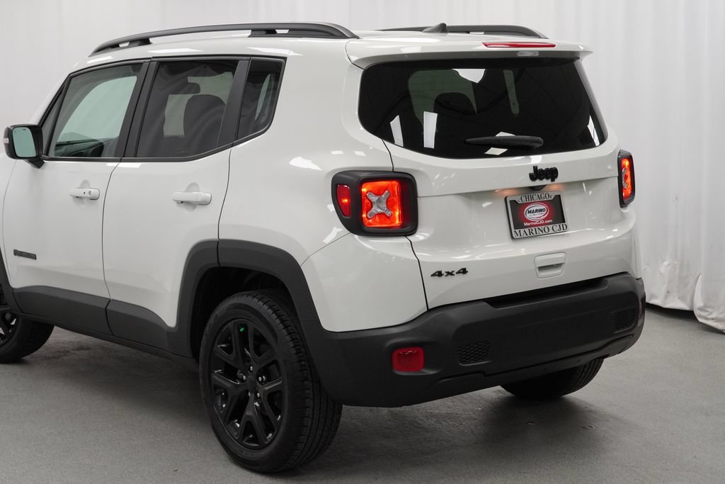 Certified 2023 Jeep Renegade Altitude AWD/4WD image 13