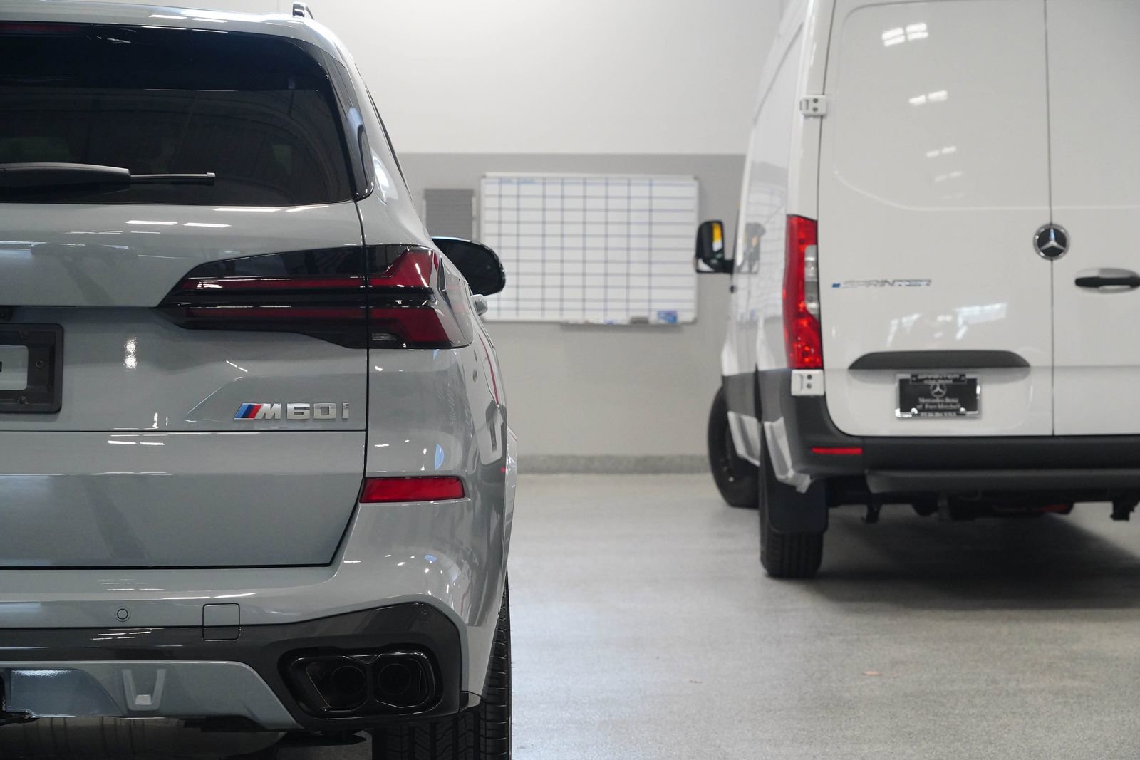 Used 2025 BMW X5 M60i image 11