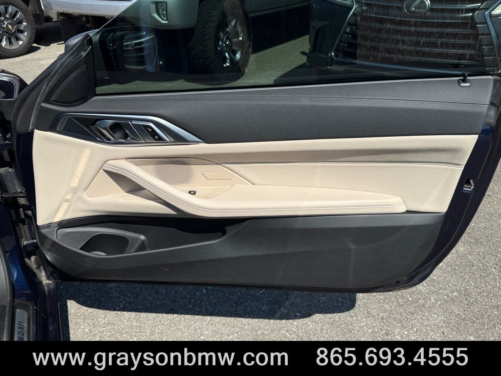 Used 2024 BMW 440i xDrive Convertible AWD/4WD image 19